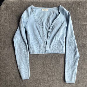Urban Outfitters Baby Blue Thick Cardigan (Size Medium)